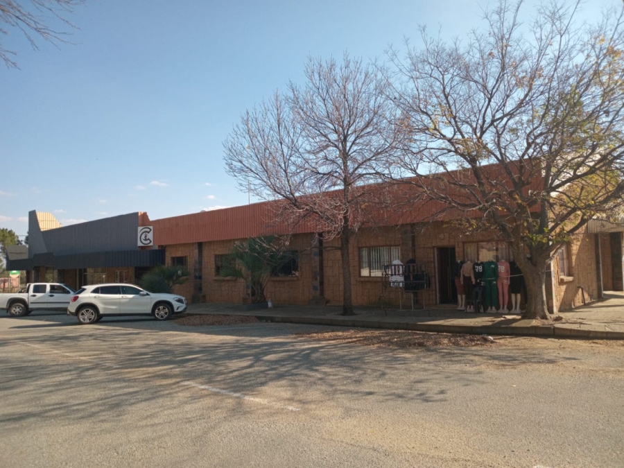  Bedroom Property for Sale in Hoopstad Free State